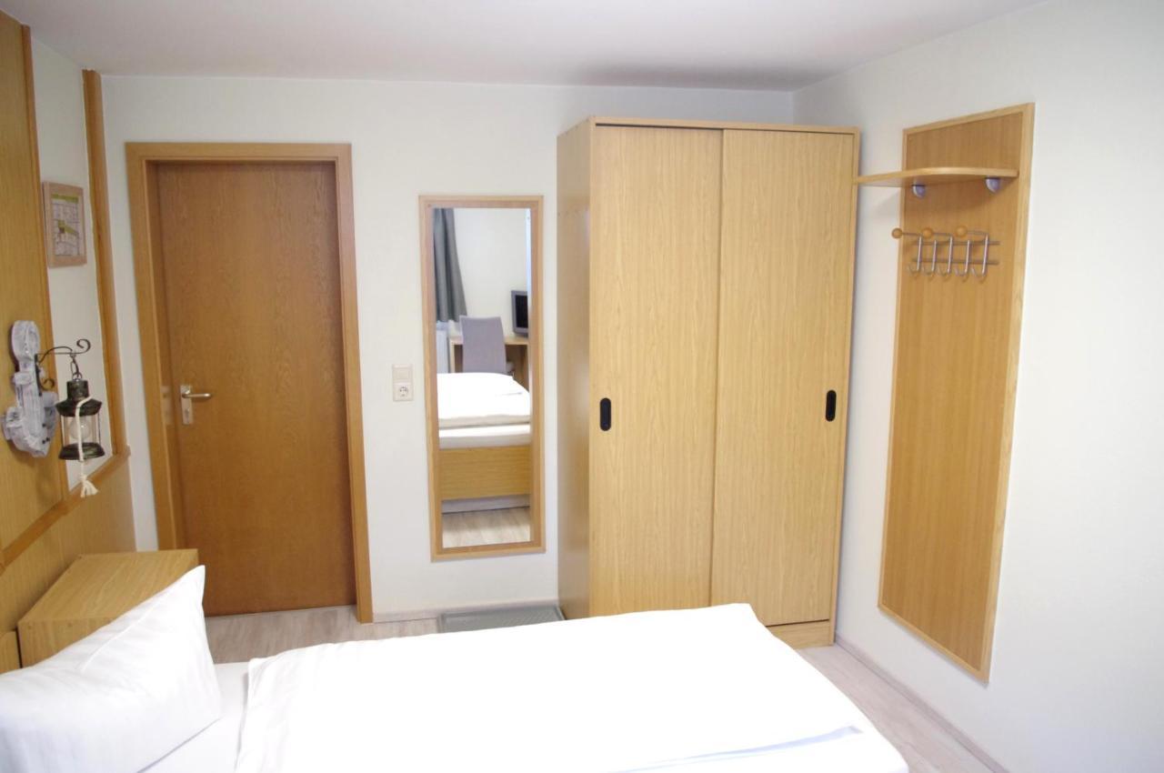 Hotel Gasthof Zum Walfisch Klingenthal Kültér fotó
